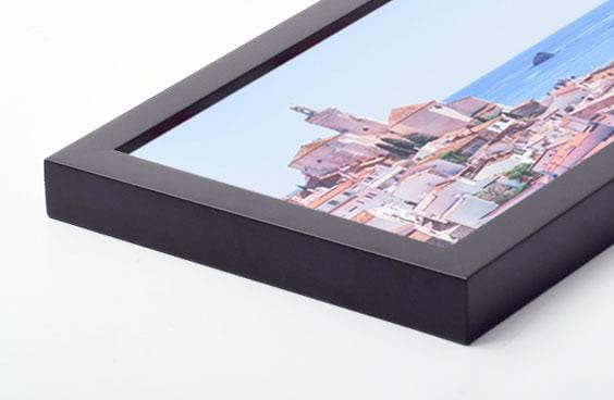 Standard Frame // Black