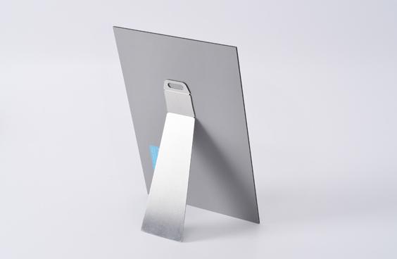 Desktop Standing Easel