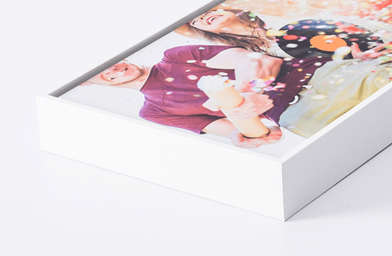 Modern Floater Frame // White