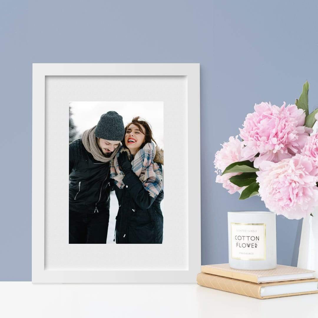 Posterjack Framed Print of Happy Couple